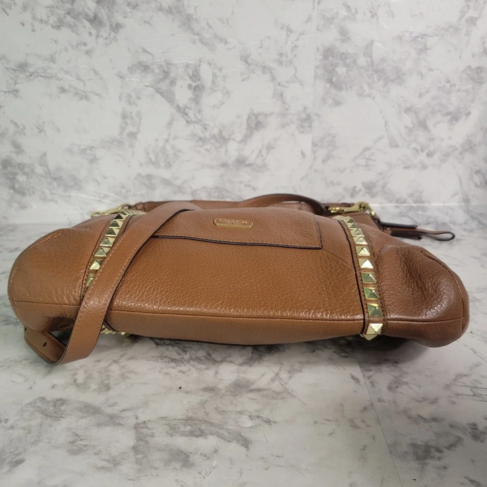 Coach Studded Pebbled Leather Shoulder Bag Saddle Brown Gold Hardware Crossbody